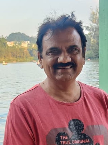 Portrait of Dr. Narendra Patil